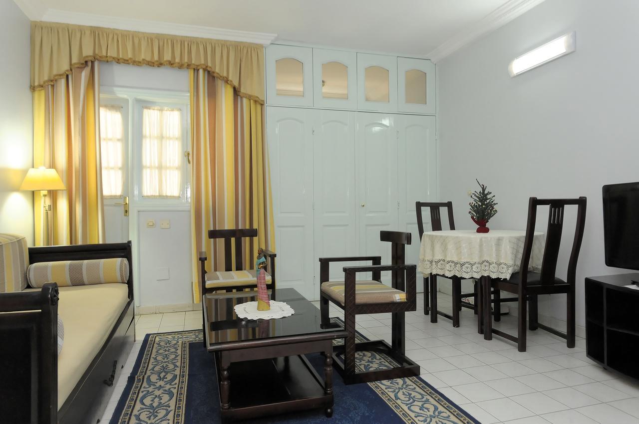 Residence Eburnea Abidjan Bagian luar foto